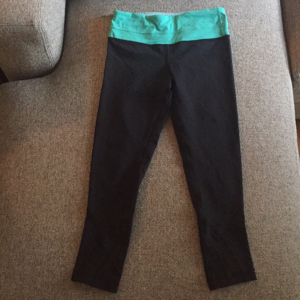 Lululemon crop leggings